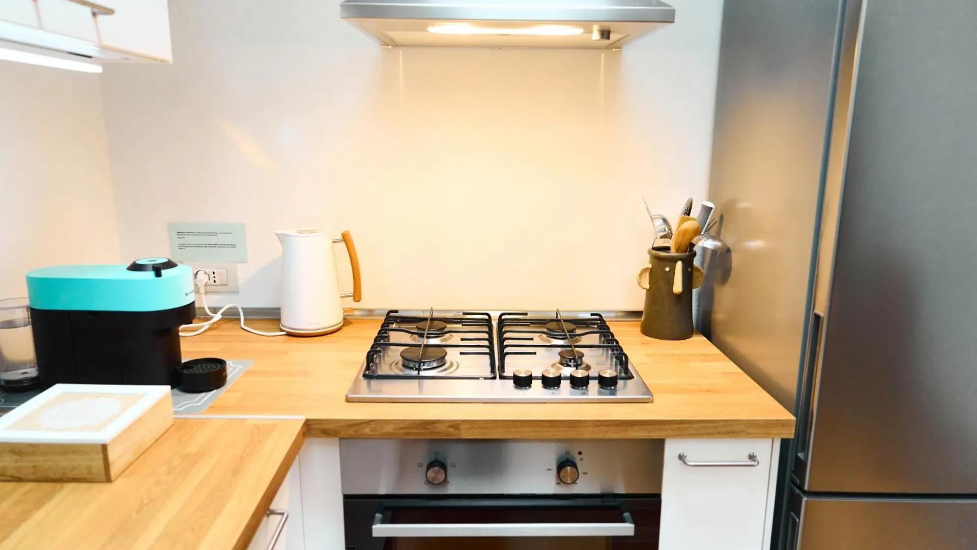 Riverside Loft Navigli - Spacious Two-Bedroom Apartment Milaan
